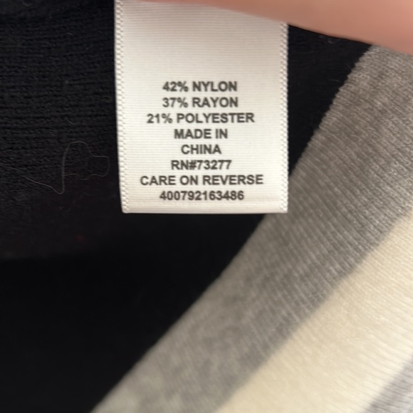 Elle Size Medium Cardigan - Picture 3 of 4